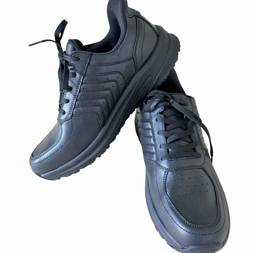 Orthofeet Orthopedic Black 9.5 D Medium Walking Sneakers Shoes -Missing Insoles